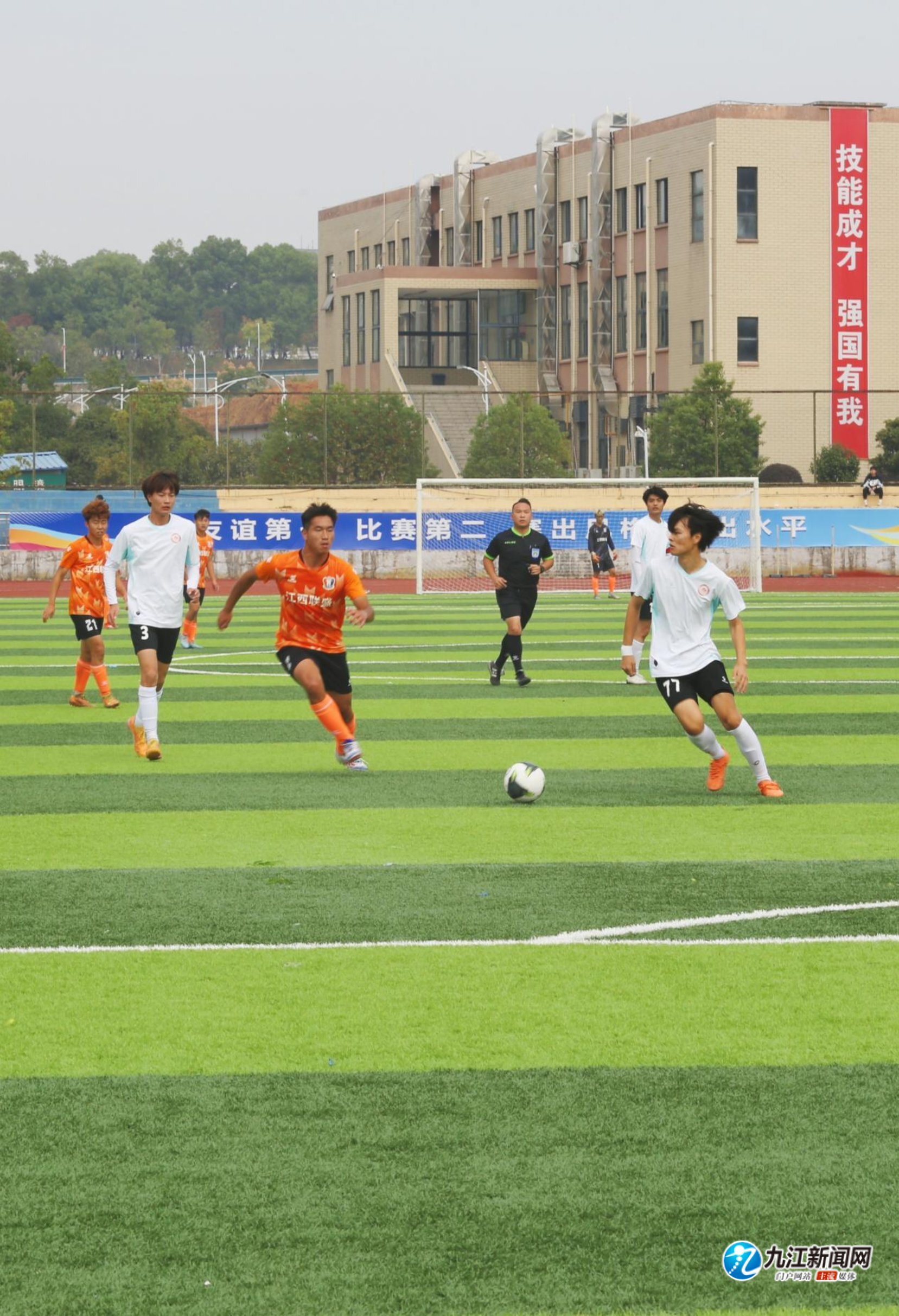 的沉稳与霸 的沉稳与霸