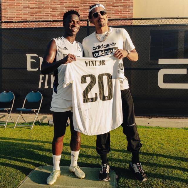 反击通道上 反击通道上