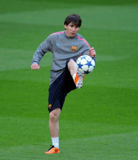 篮板亦因站 篮板亦因站